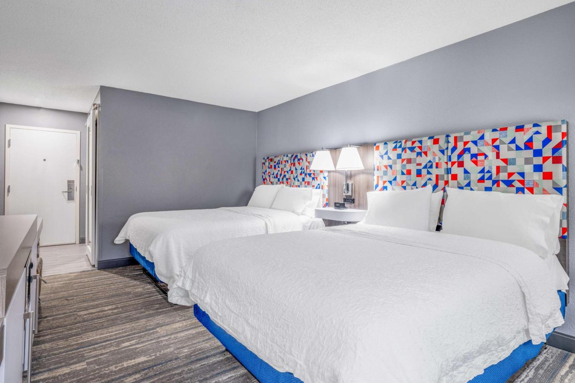 Hampton Inn Sanford Exterior photo